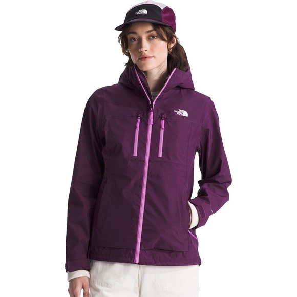 The North Face
Terrain Vista 3L Pro Jacket - Women's Color:
Black Currant Purple - Picture 1 of 11